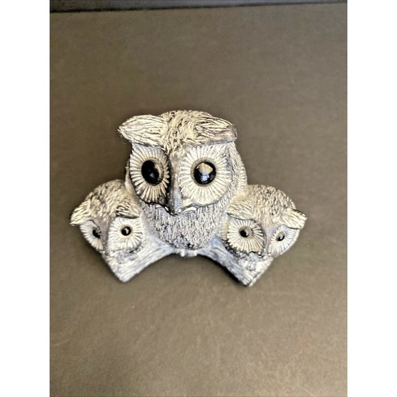 Vintage A Wolf Original Handmade in Canada, Owls, Owl Family Wolf Sculptures - Picture 3 of 6